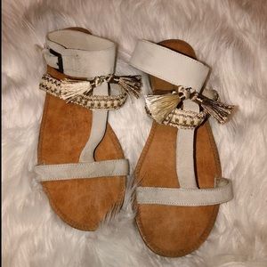 Boutique shoes ; Vintage leather ; Size 9